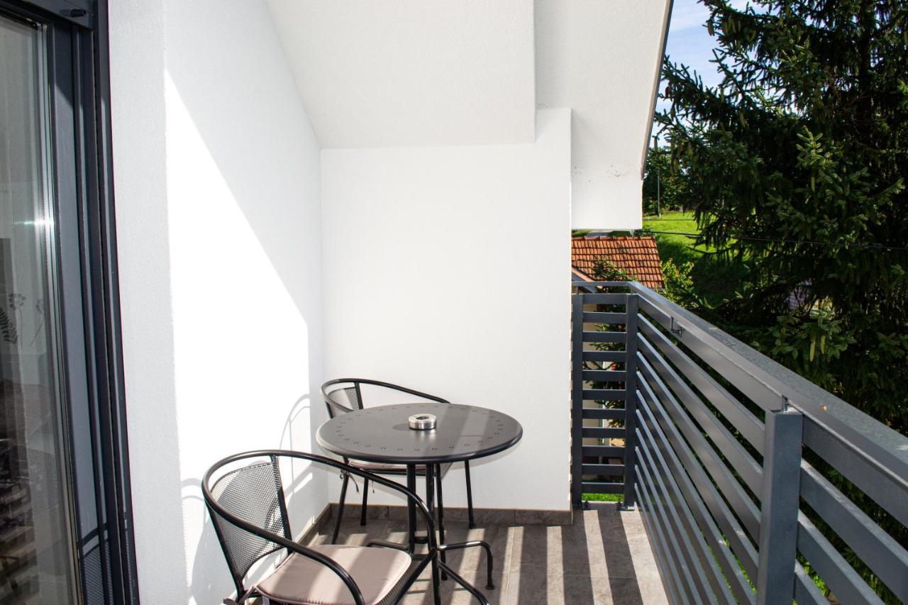Kraljeva Hiza - Apartmani I Sobe Kralj Sveti Martin Na Muri Bagian luar foto
