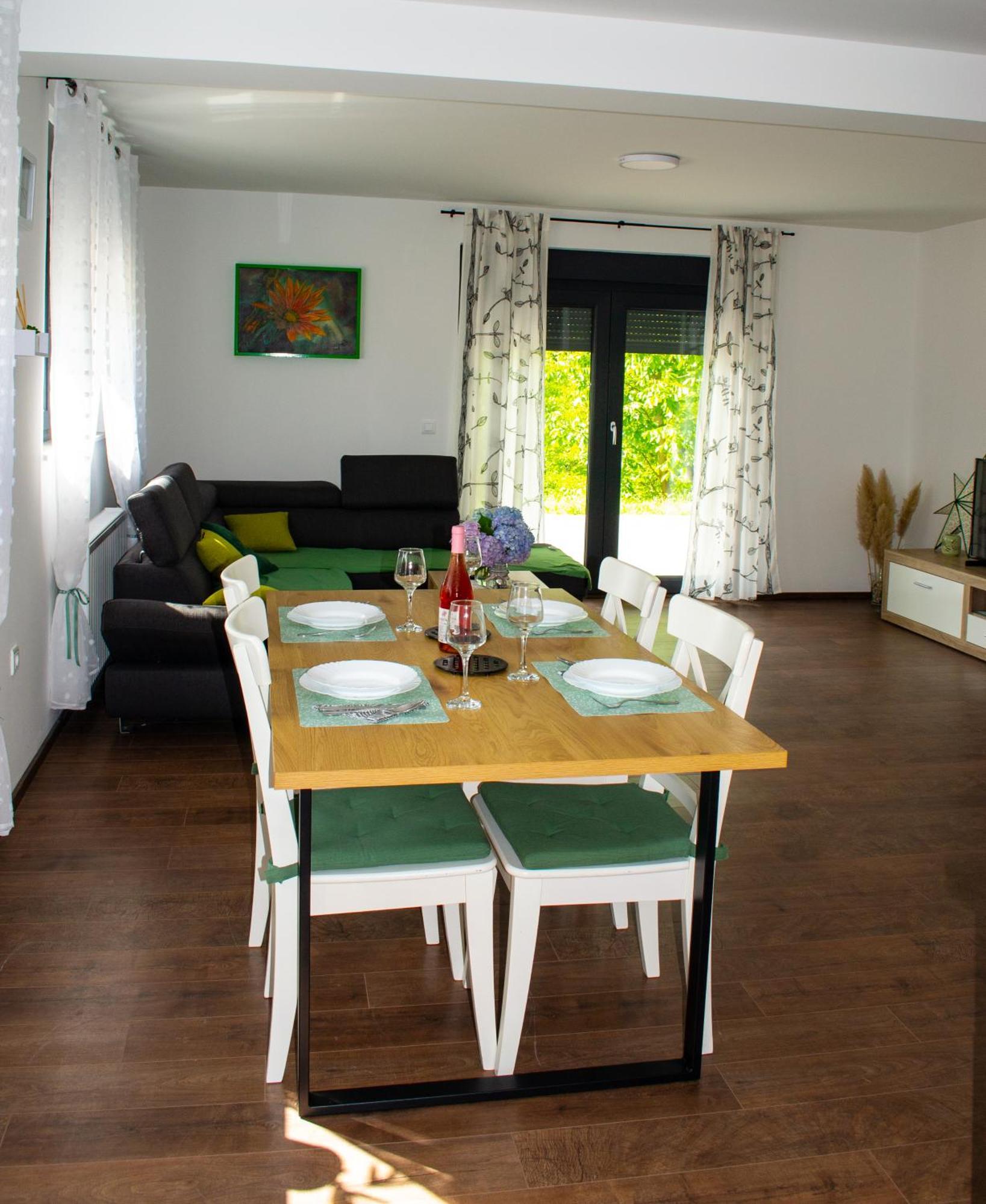 Kraljeva Hiza - Apartmani I Sobe Kralj Sveti Martin Na Muri Bagian luar foto