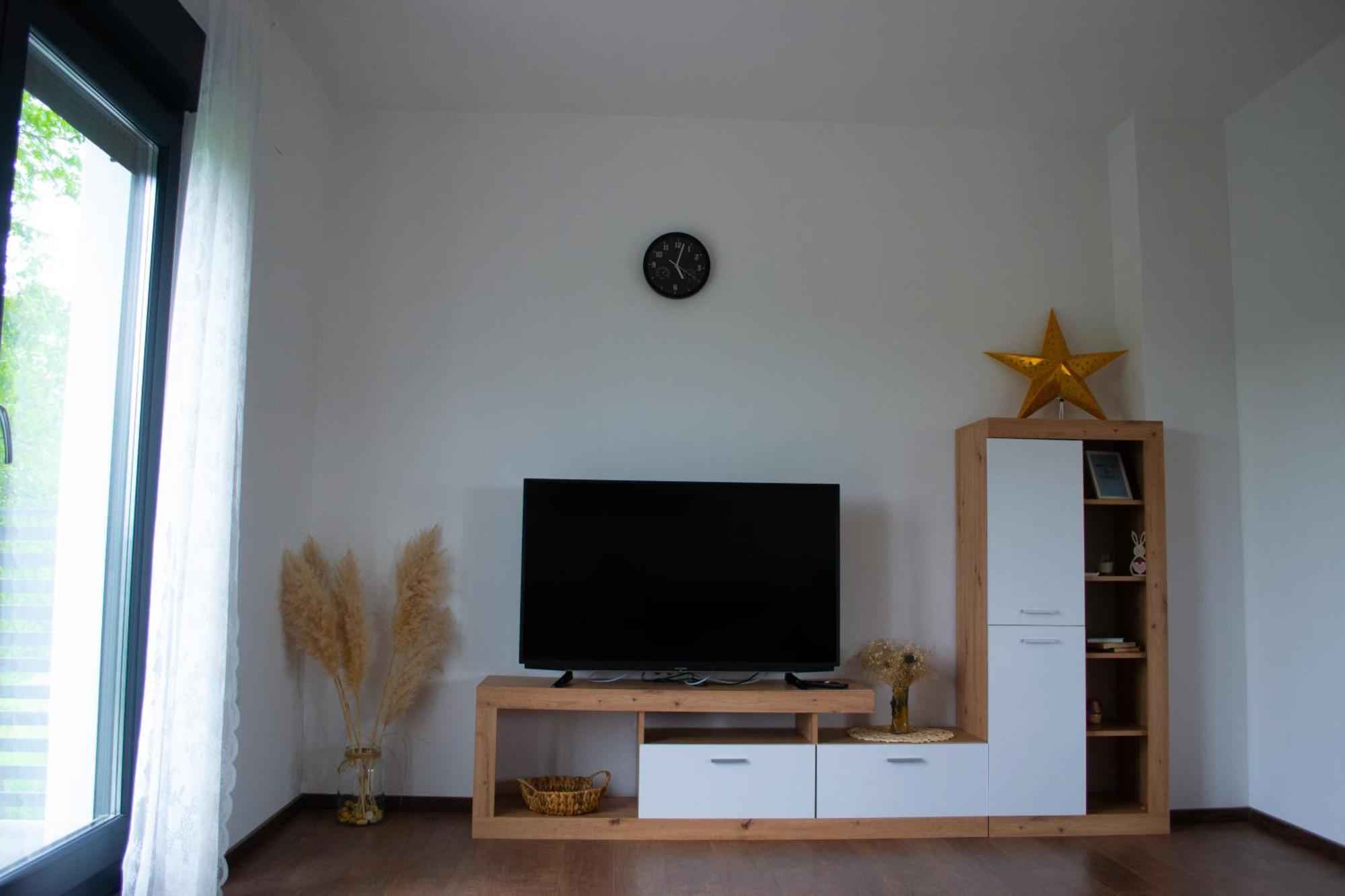 Kraljeva Hiza - Apartmani I Sobe Kralj Sveti Martin Na Muri Bagian luar foto