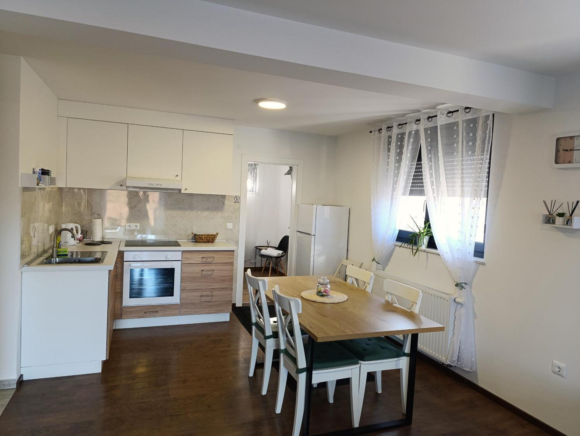 Kraljeva Hiza - Apartmani I Sobe Kralj Sveti Martin Na Muri Bagian luar foto